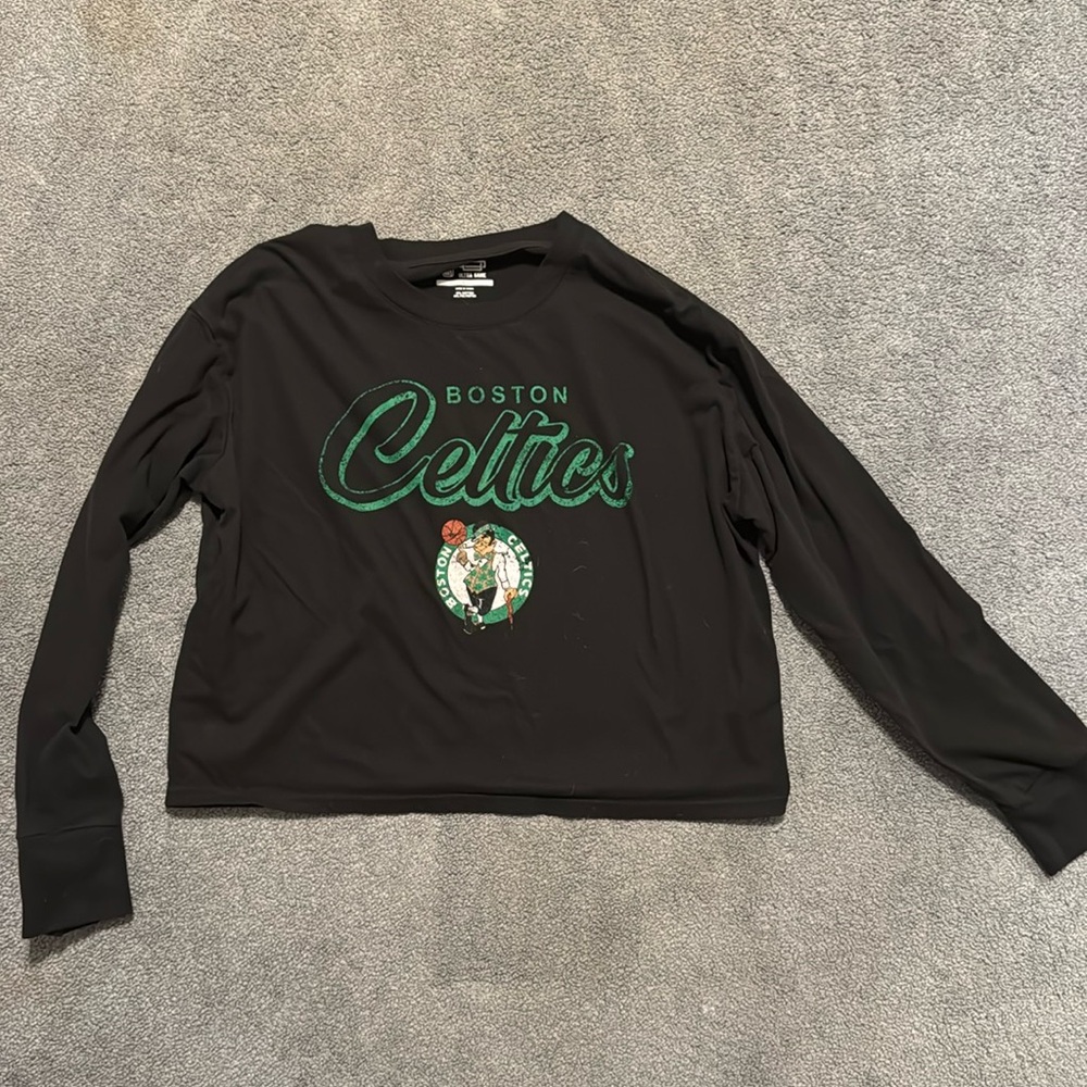 Long sleeve Celtics crop top